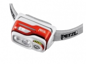 Мощна челна лампа Petzl Swift RL, мощност 900 лумена, тегло 100 гр.